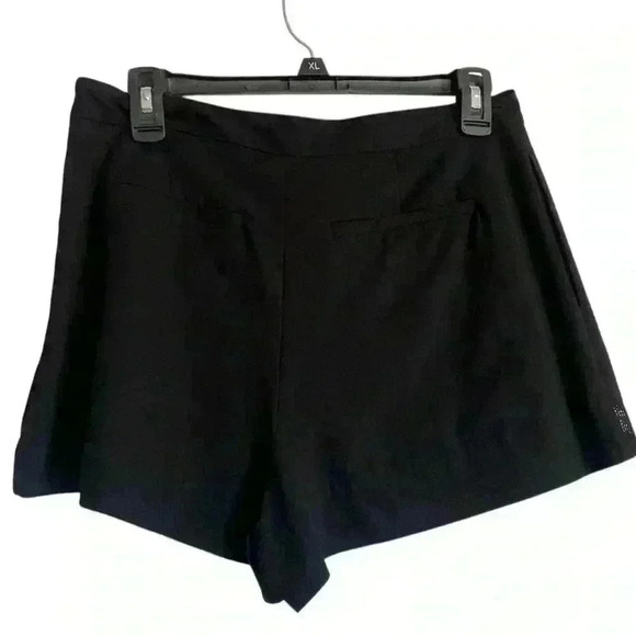 L'AGENCE PLEATED CREPE SHORTS US size 10 - Picture 4 of 12